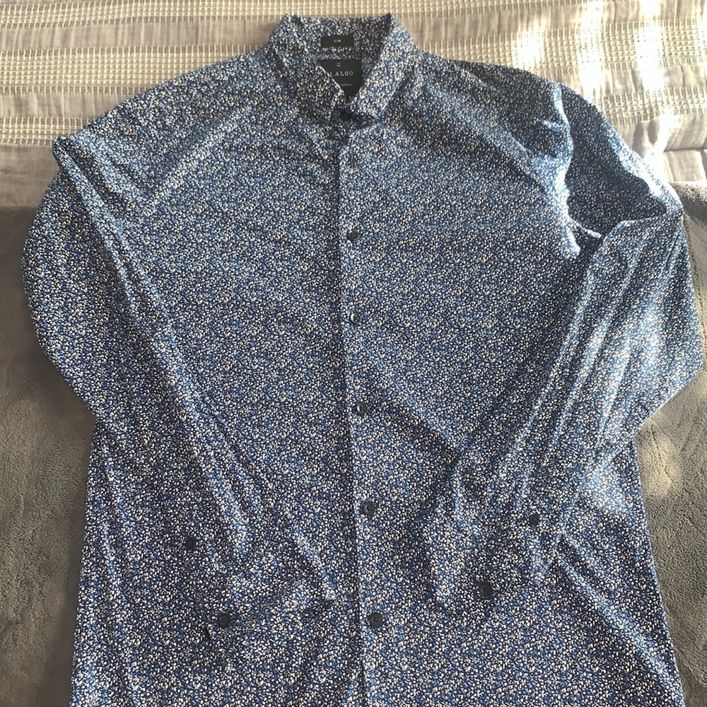 Men’s Blue Button down
